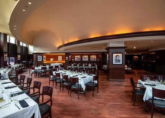 Hotel Sheraton Grand Riverwalk 4*
