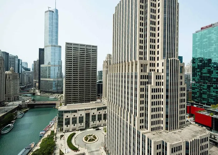 Sheraton Grand Riverwalk Hotel 4*