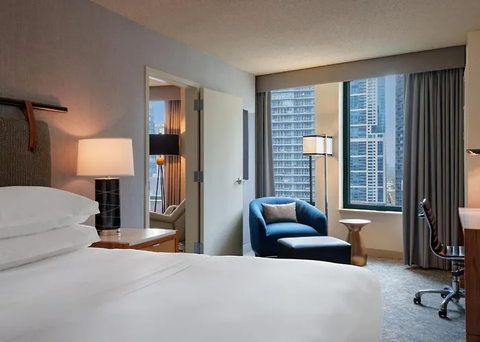 Hotel Sheraton Grand Riverwalk Chicago