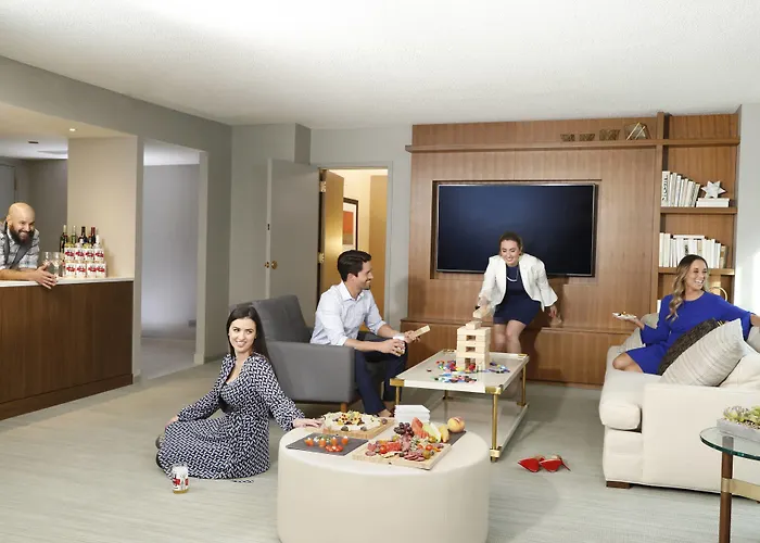 Sheraton Grand Riverwalk 4*