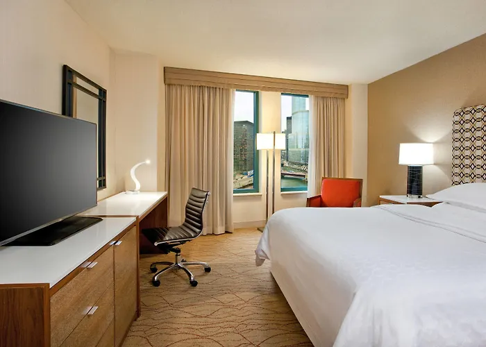 Sheraton Grand Riverwalk 4*