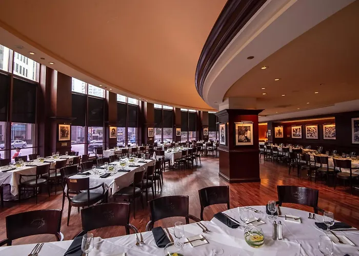 Sheraton Grand Riverwalk Hotel 4*